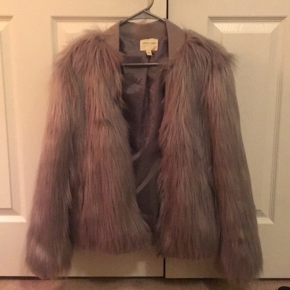 Silence & Noise + Urban Outfitters faux fur lavender jacket - Picture 1 of 2